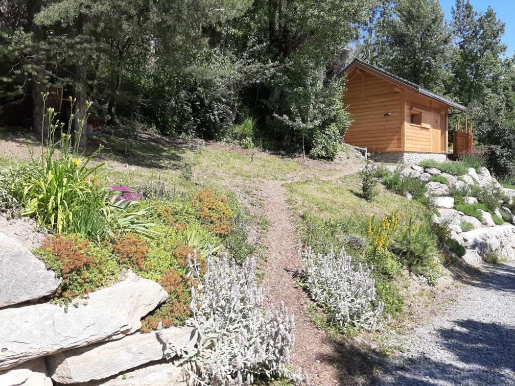 Petit Chalet Neuf Independant 2 Pers "La Cabane De Jean " Briançon Exterior foto
